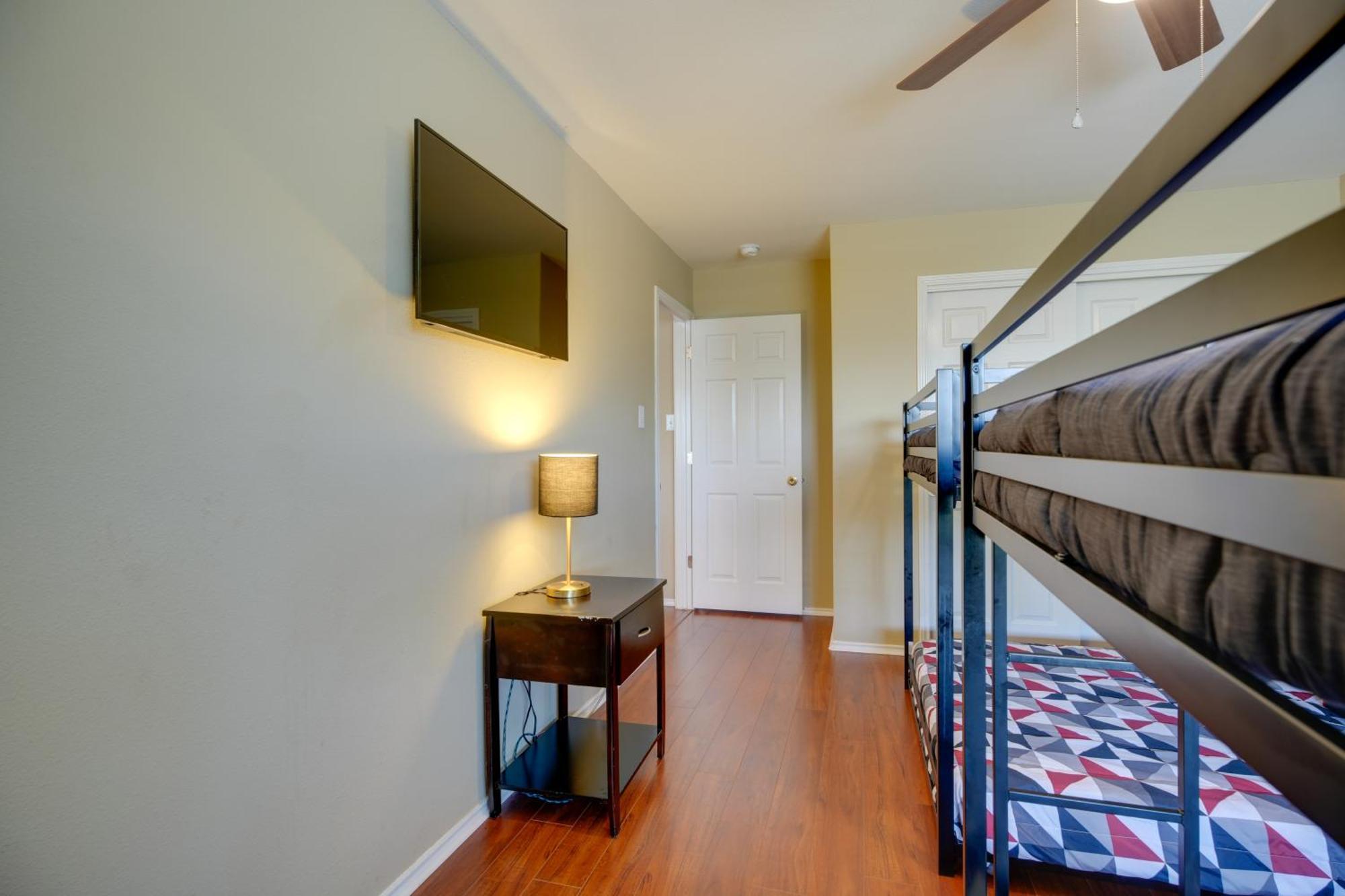 San Antonio Home With Pool Access Near Lackland Afb Luaran gambar