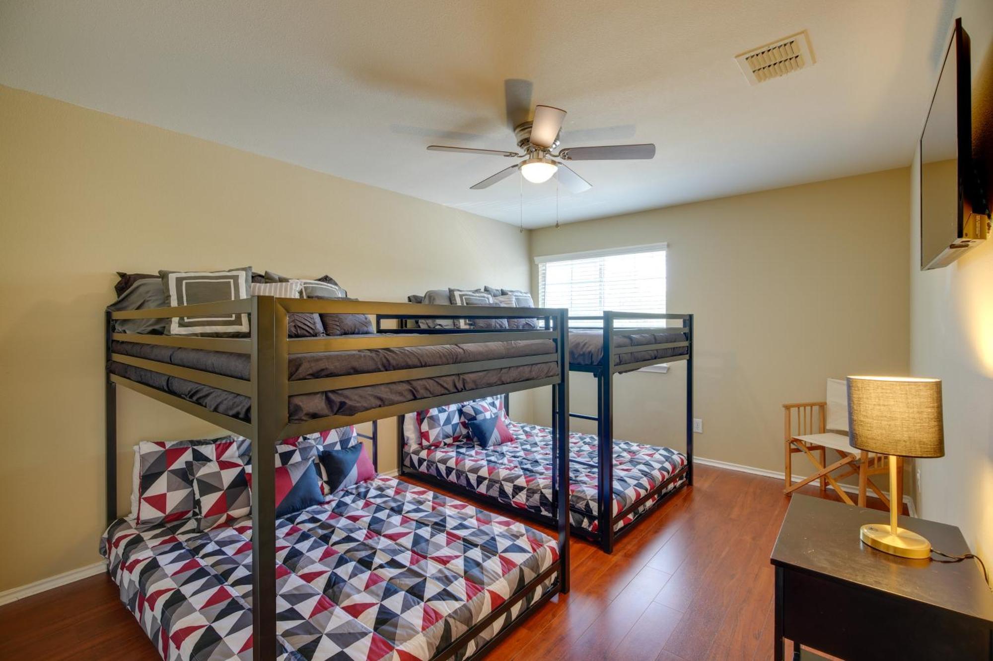 San Antonio Home With Pool Access Near Lackland Afb Luaran gambar